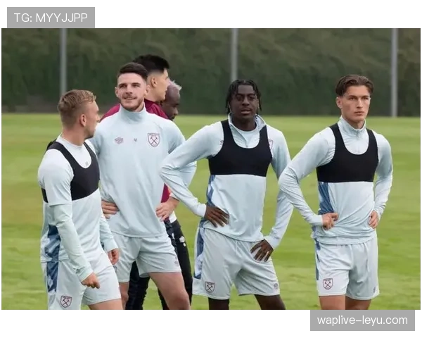 西汉姆联勇夺欧协联冠军，书写队史辉煌新篇章