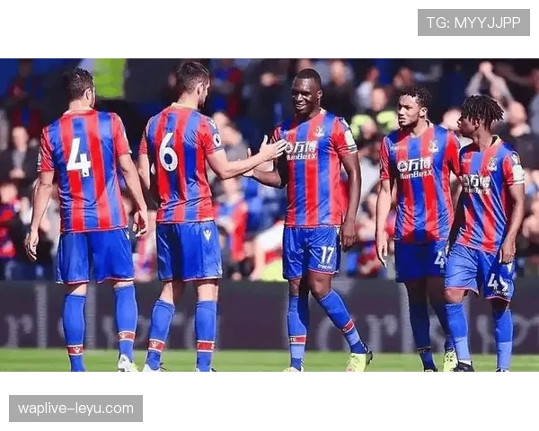 赫斯特在伊普斯维奇表现稳健，助球队逆袭争夺英超冠军